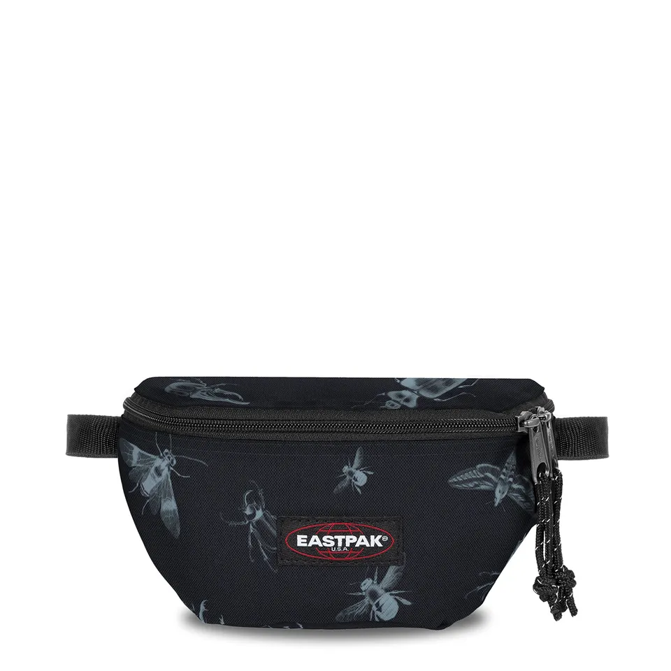 eastpak-springer-umh-ngetasche-bugged-black-ek07427w image 1