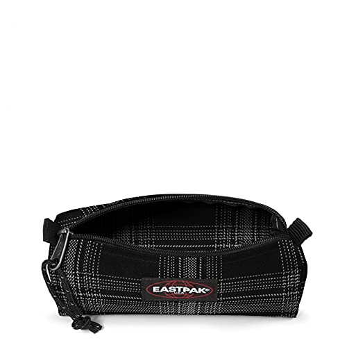 eastpak-benchmark-single-federm-ppchen-21-cm-checked-dark-schottenmuster-1-rei-v image 5
