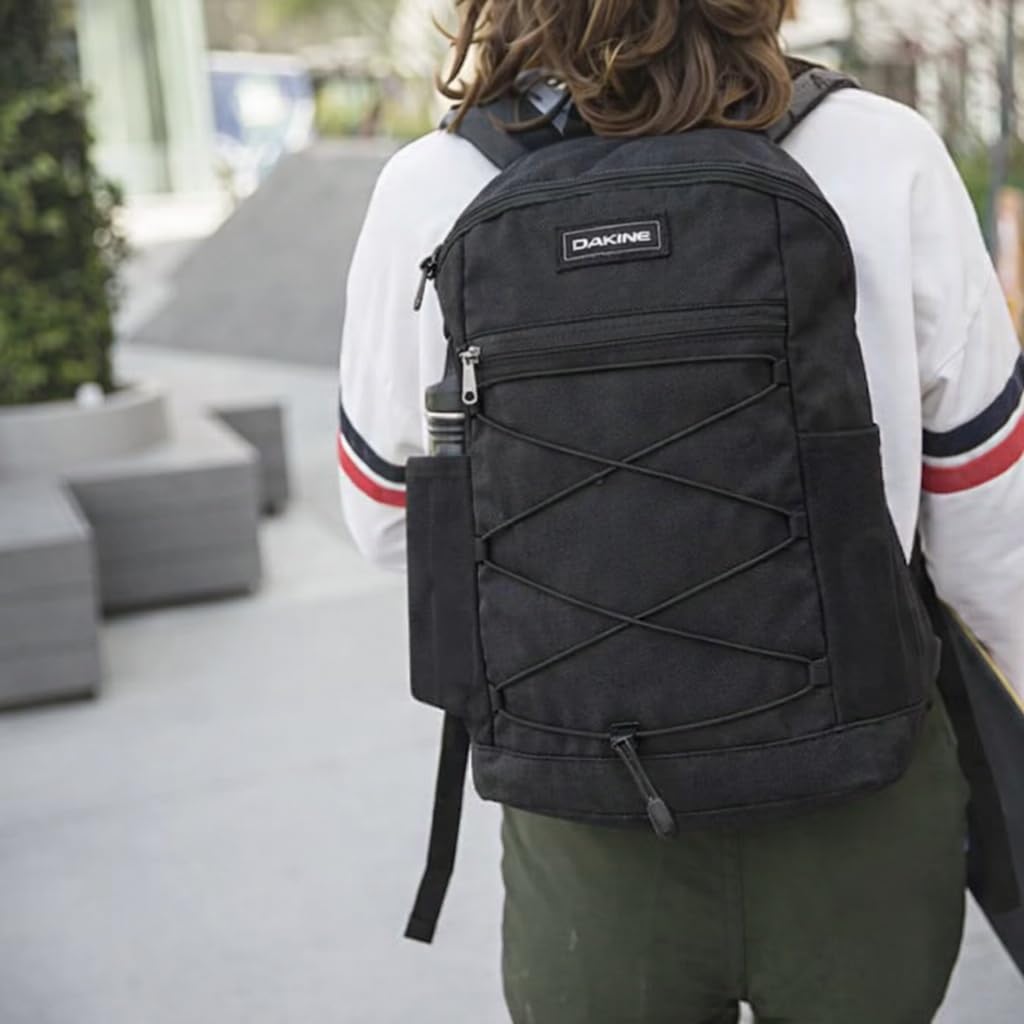 dakine-wndr-pack-18l-tagesrucksack-black image 2