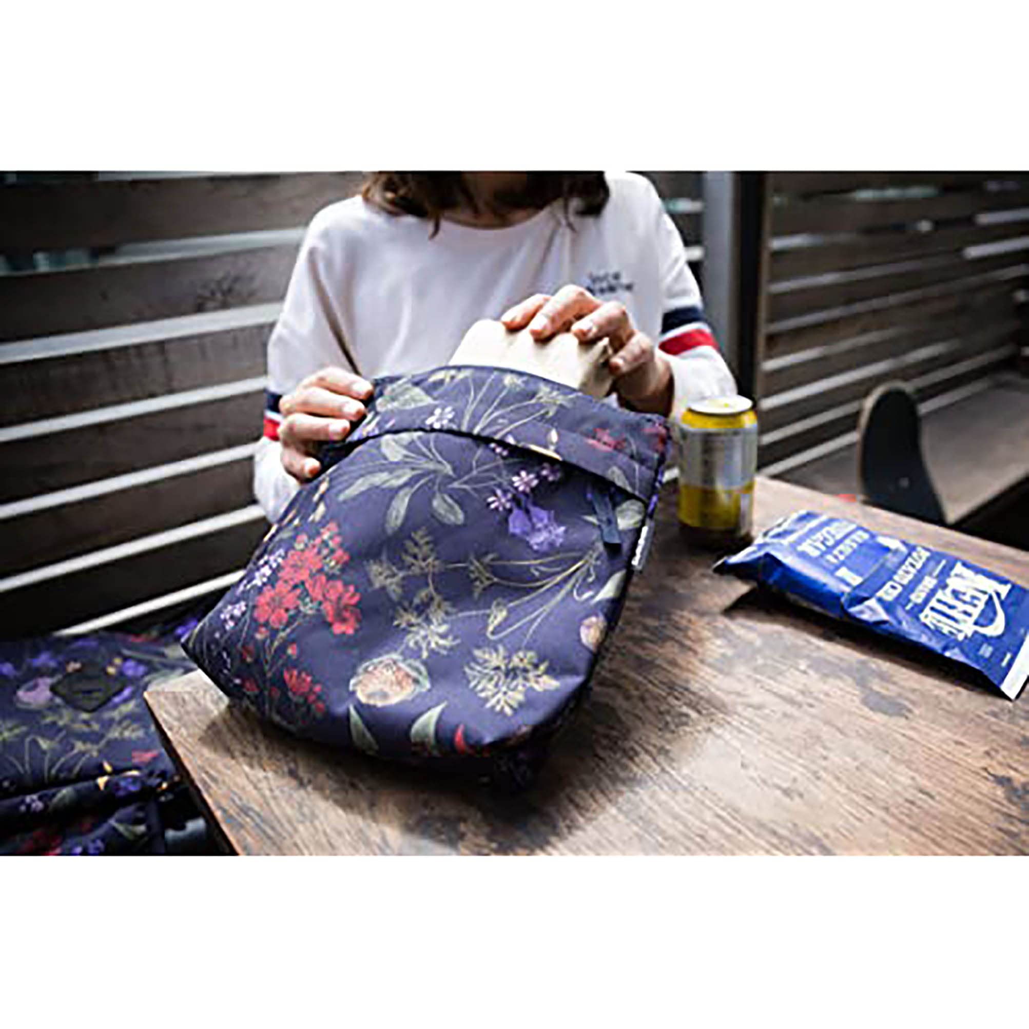 dakine-essentials-pack-rucksack-unisex-mit-laptopfach-k-hlfach-und-fleece-sonnen image 6