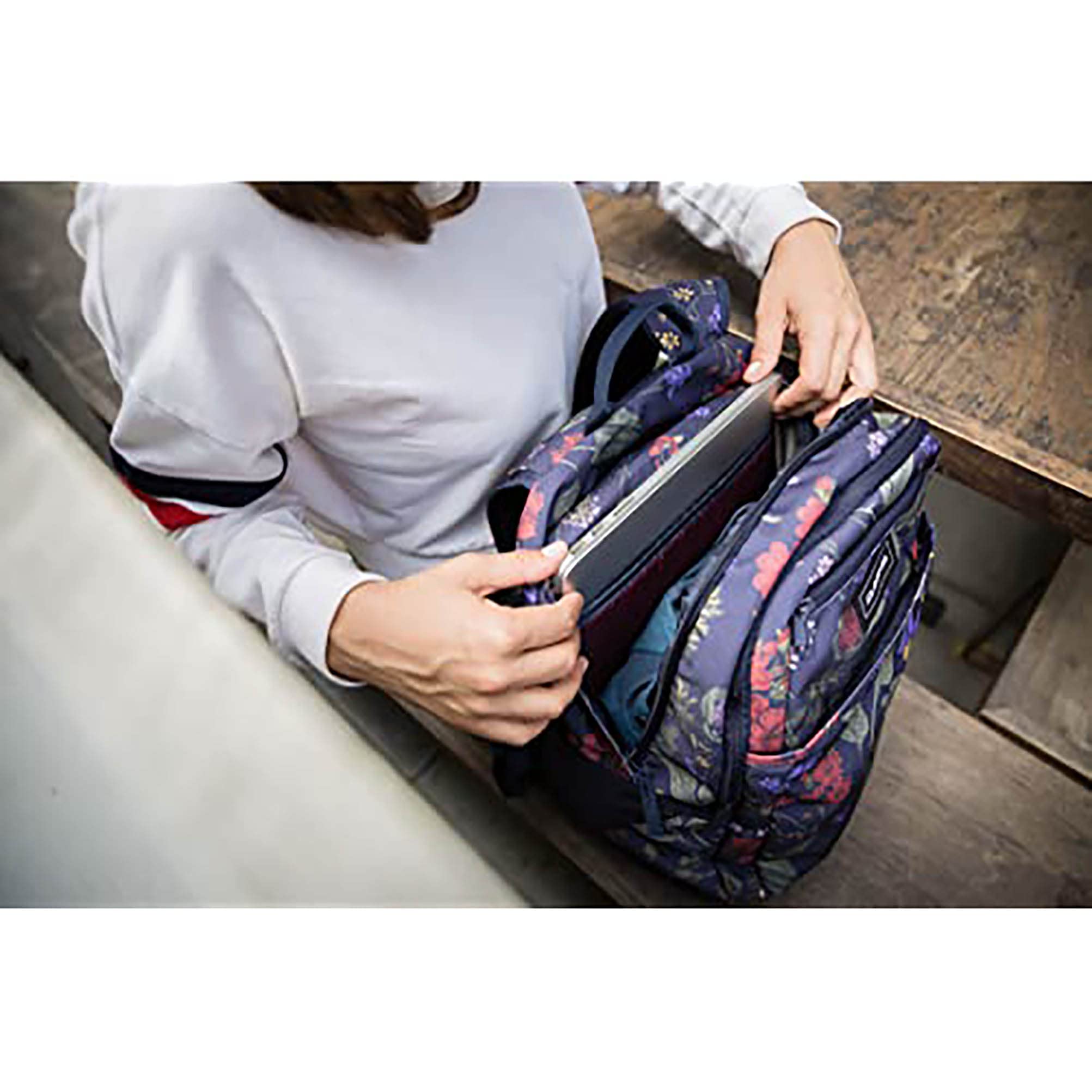 dakine-essentials-pack-rucksack-unisex-mit-laptopfach-k-hlfach-und-fleece-sonnen image 5