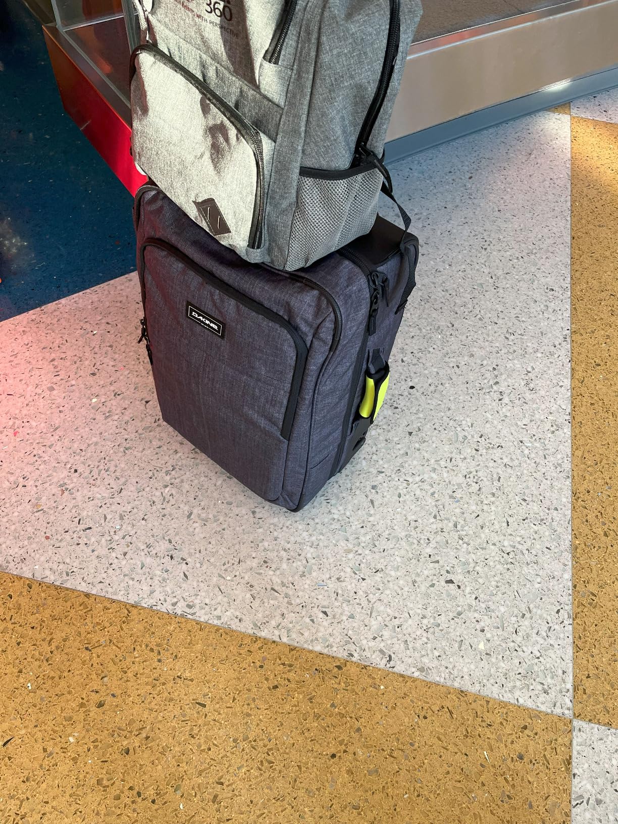 Perfekter Handgepäck-Trolley