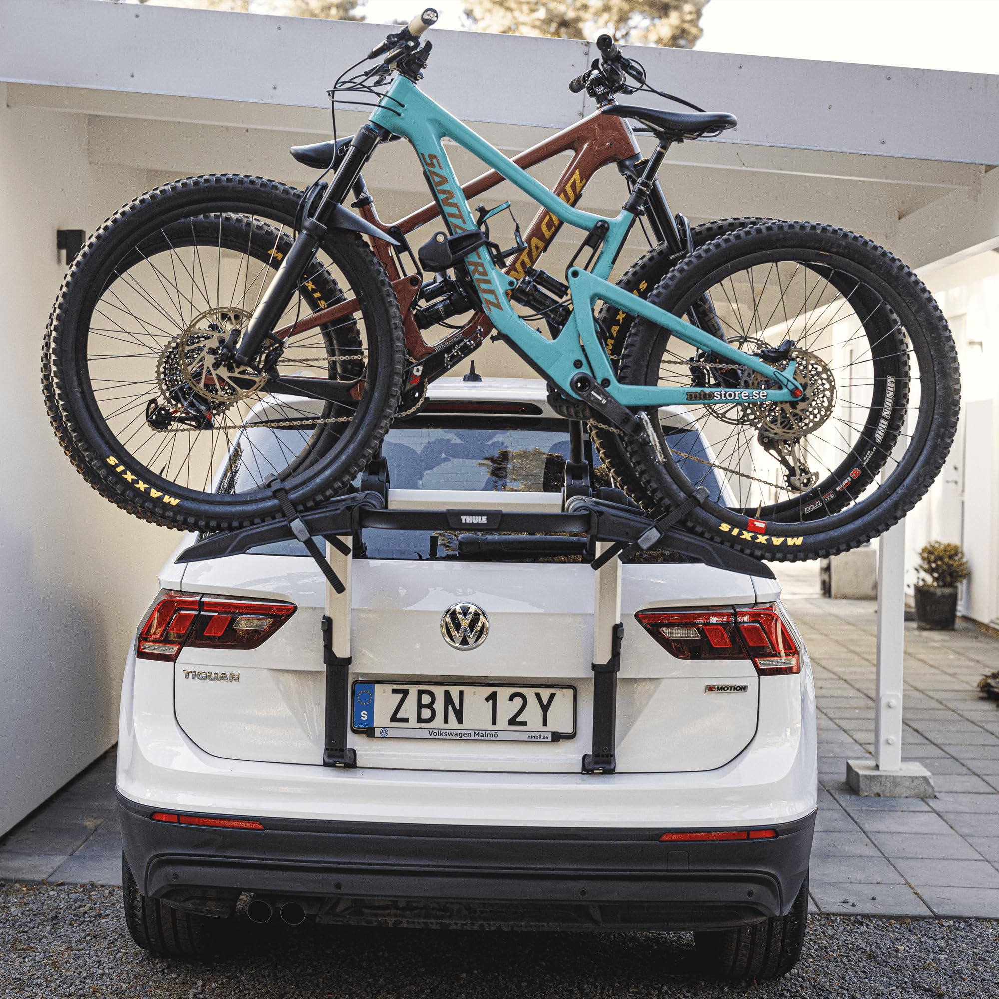 thule-outway-platform-hecktr-ger-f-r-2-fahrr-der-klappbare-plattform-black-alumi image 8