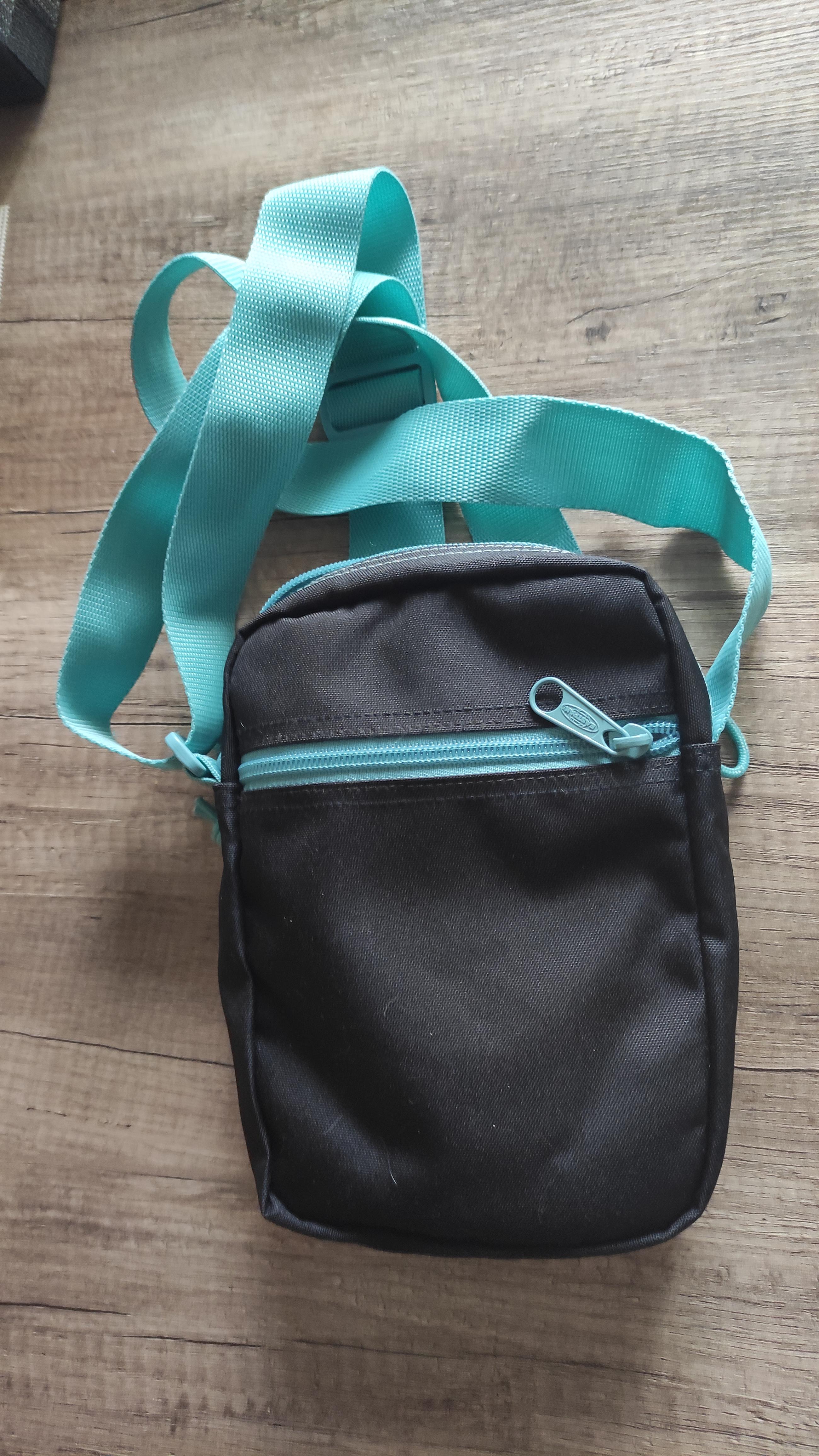 Süße kleine Tasche